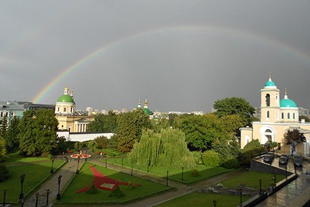 Храм Воскресения Словущего в Даниловской слободе (Патриаршее подворье) г. Москвы